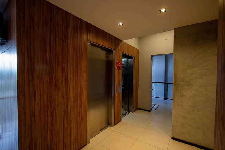 Leblon – Recém-reformado com vista Mar.