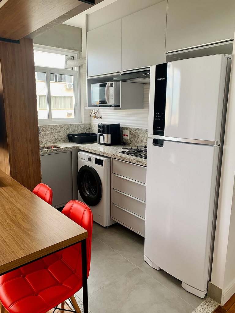 Leblon – Recém-reformado com vista Mar.