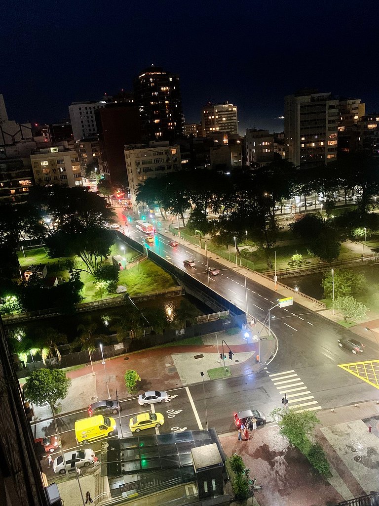 Leblon – Recém-reformado com vista Mar.