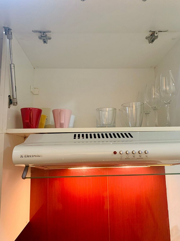 COPACABANA - VISTA LATERAL MAR